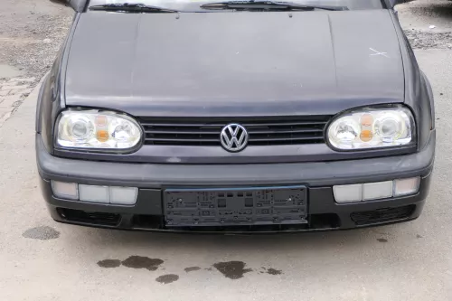 VW Golf 3 auch Cabrio Stoßstange vorne Stoßfänger vorn schwarz