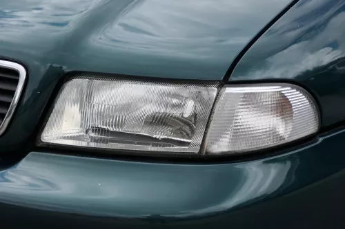 Audi A4 B5 Motorhaube Haube Klappe vorne grün LZ6U bis ca. Bj. 1999 + Grill (182192)