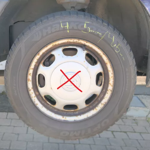 4x Golf 3 Vento 175/70 R13 82T Allwetterreifen M+S Reifen 5,5jx13H2 ET38 ca5-7mm (182230)