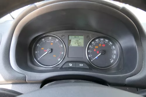 Skoda Fabia Roomster Tacho Tachometer Kombiinstrument 127.000km 5J0920810E Benzi