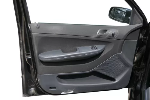 1x Fabia 6Y Kombi Türverkleidung Verkleidung Tür vorne links schwarz onyx