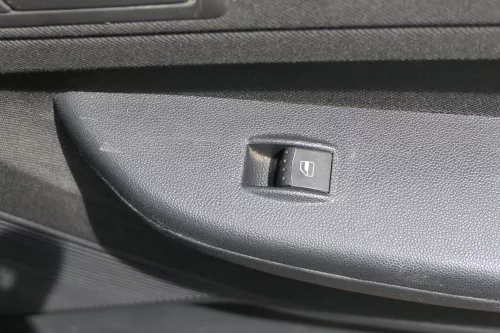 1x Fabia 6Y Kombi Türverkleidung Verkleidung Tür vorne rechts schwarz onyx  (182304)