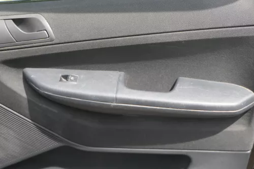 1x Fabia 6Y Kombi Türverkleidung Verkleidung Tür vorne rechts schwarz onyx  (182304)