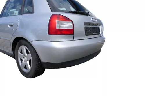 Audi A3 8L Stoßstange Heckstoßstange hinten silber LY7W (182327)