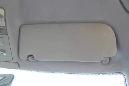 Audi A3 8L Sonnenblende vorne rechts platin grau 8D0857552H 86K (182349)