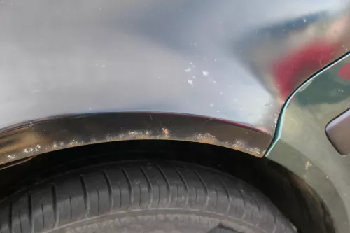 VW Golf 4 1J Kotflügel vorne rechts schwarz Rost  (182579)