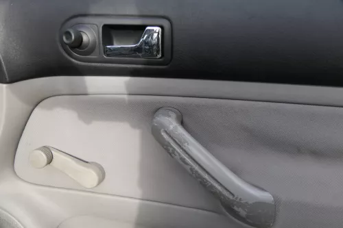 1x VW Golf 4 Türverkleidung Verkleidung Tür vorne rechts grau 2/3-Türer  (182583)