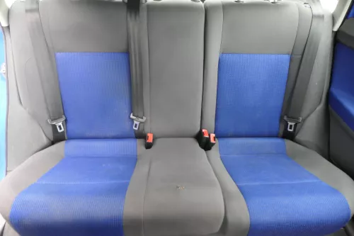 VW Polo 9N 9N3 Sitz Rückbank Sitzfläche Sitze 3 Punkt Gurt hinten blau OHNEKopf (182739)