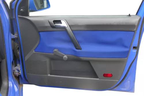 1x VW Polo 9N 9N3 Türverkleidung Verkleidung Tür vorne rechts 4/5-Türer dunkel