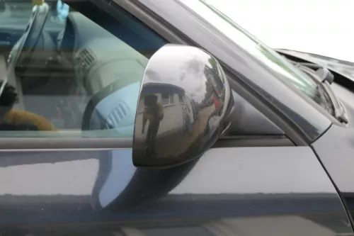 Audi A3 8L elektrischer Spiegel Außenspiegel rechts mit Glas schwarz LZ9U (182758)