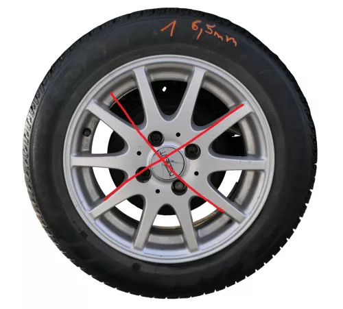 2x VW Golf 3 9N 6Y Reifen 165/60 R14 79T Sommerreifen 2x ca. 6-6mm NUR REIFEN (182984)