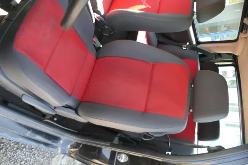 Seat Arosa VW Lupo Sitz vorn links Fahrersitz Höhenverstellung höhenverste rot