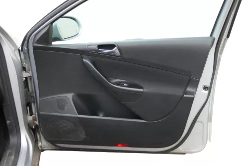 1x VW Passat 3C Variant Türverkleidung Verkleidung Tür vorne rechts schwarz