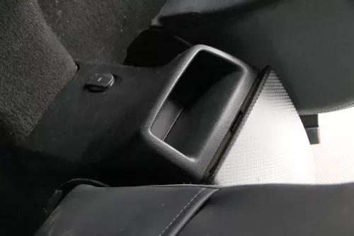 Seat Altea 5P XL Mittelarmlehne Armlehne Lehne Mitte Original + Halter schwarz (183173)