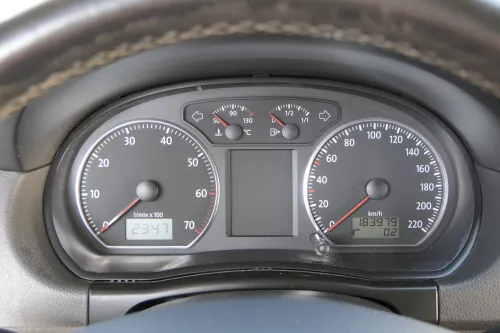 VW Polo 9N Tacho Tachometer Kombiinstrument 6Q0920804 1,2 47kw 40kw 183.000km (183249)