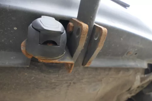 VW Golf 4 Limousine feste starre Anhängerkupplung mit Kabelbaum komplett (183338)