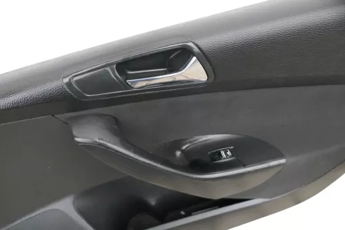 1x VW Passat 3C Variant Türverkleidung Verkleidung Tür vorne rechts schwarz (183373)