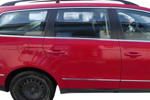 VW Passat 3C Kombi Variant Tür hinten rechts rot LY3D ohneAnbauteile (183382)