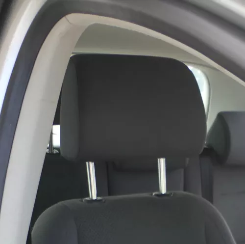 1x Golf 5 1K Jetta auc Kombi Kopfstützen Kopfstütze vorne rechts links schwarz (183500)