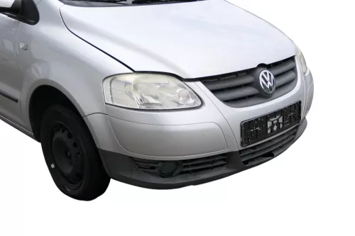 VW Fox 5Z Stoßstange vorne Stoßfänger silber LA7W mit Grill  (183548)