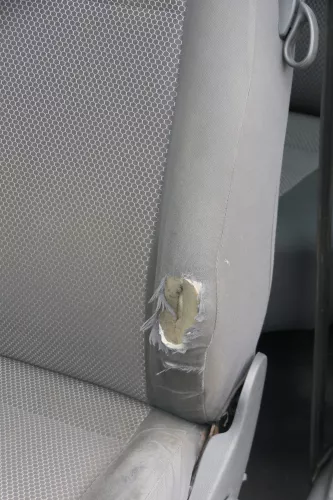 VW Fox Sitz Fahrersitz vorne links OHNEAirbag höhenverstellbar  (183549)
