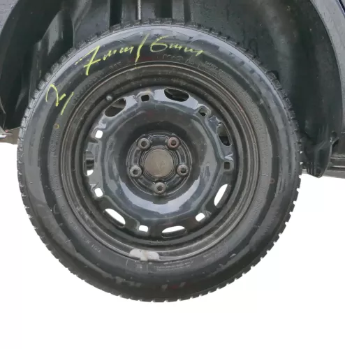 2x Skoda Fabia Felgen Reifen 165/70 R14 81T Winterreifen M&S 5jx14H2 ET35  6-7mm