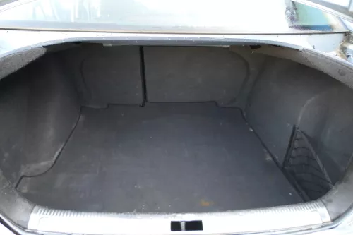 VW Bora Limousine Stufenheck Sitz Rückbank Rücksitzbank Sitzfläche Sitze (183702)