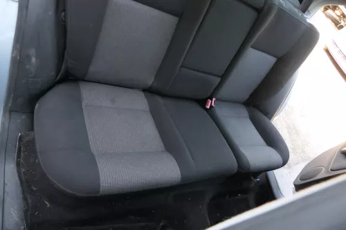 VW Bora Limousine Stufenheck Sitz Rückbank Rücksitzbank Sitzfläche Sitze (183702)