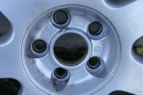 1x Felge Alufelge original VW Golf 4 Bora 6,5jx16H2 ET42 1J0601025AE Ronal     (183713)