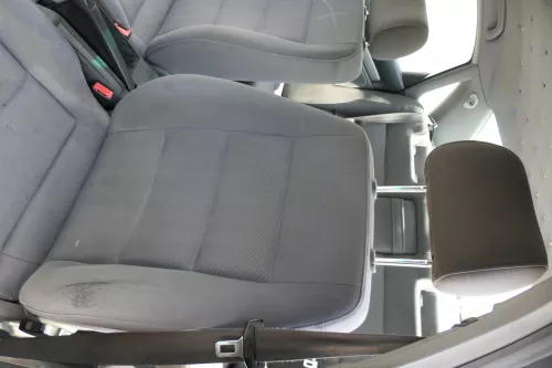 Audi A4 B5 Sitz Fahrersitz vorne links höhenverstellbar (183780)