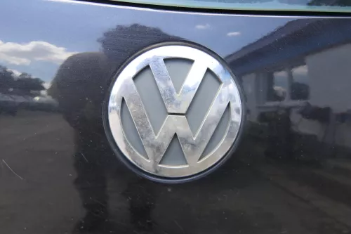 VW Polo 9N3 9N Heckklappe Kofferraumklappe Klappe schwarz LC9Z - Scheibe (183796)