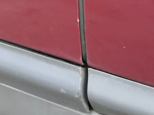 Audi A6 4B C5 Tür nur Türblatt vorne links Fahrertür rot LZ3L - ohne Anbauteile (184088)
