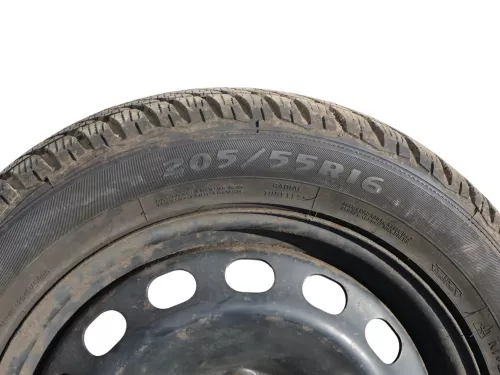 4x Audi A4 8E A6 4B Felgen 205/55 R16 91H Winterreifen Reifen 4-8mm (184143)