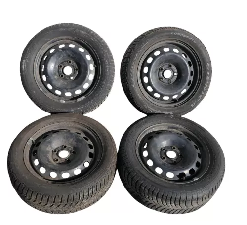 4x Audi A4 8E A6 4B Felgen 205/55 R16 91H Winterreifen Reifen 4-8mm