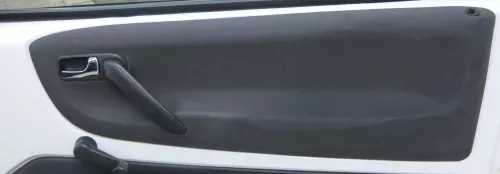 1x VW Lupo Arosa Türverkleidung Verkleidung Tür vorne rechts oben off-black schw