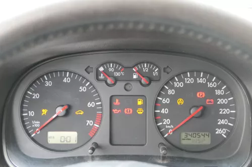 VW Golf 4 Tacho Tachometer Kombiinstrument 340.000km 1J0920821A 1,6-2,8 (184193)