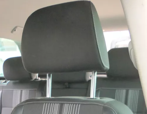 1x Golf 6 5K 1K + Kombi AJ5 Kopfstützen Kopfstütze vorne rechts / links schwarz (184243)