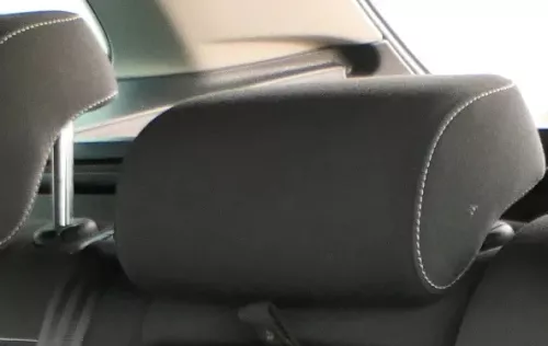 Golf 6 Variant Kombi AJ5 Kopfstützen Kopfstütze hinten in Mitte mittig schwarz w (184244)