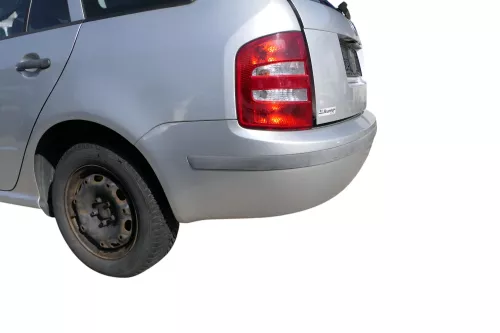 Skoda Fabia 6Y Kombi Stufenhec Stoßstange hinten Heckstoßstange grau silber LF7T (184286)