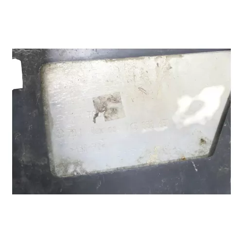VW Kombi Variant 5 1K5 Grill Kühlergrill 1K5853653A (184319)