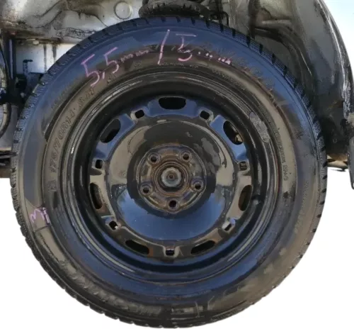 4x VW Polo 9N Felgen Reifen 175/70 R14 84T Winterreifen 5jx14H2 ET35 ca. 5-7mm (184561)