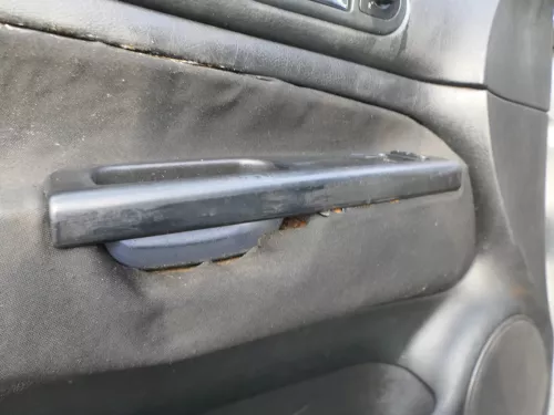 VW Golf 4 2/3-Türer Türverkleidung Verkleidung Tür vorne links schwarz (184701)