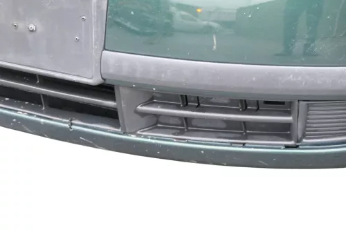 Skoda Fabia 6Y Stoßstange Stoßfänger vorne silber grün LF8C 2000-2004  (184735)
