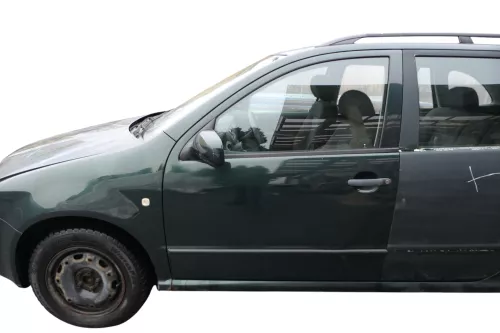 Fabia 6Y Kombi + Limousine Tür vorne links Fahrertür grün LF8C ohneAnba (184740)