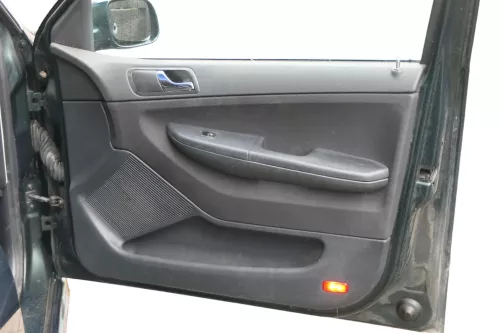 1x Fabia 6Y Kombi Türverkleidung Verkleidung Tür vorne rechts schwarz anthrazit