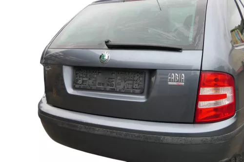 Skoda Fabia 6Y Combi Kombi Heckklappe Kofferraumklappe Klappe grau LF7V