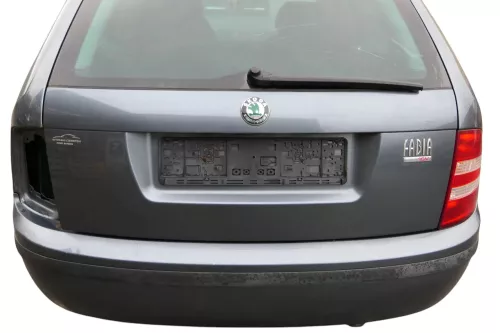 Skoda Fabia 6Y Combi Kombi Heckklappe Kofferraumklappe Klappe grau LF7V (184803)