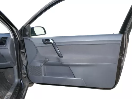 1x VW Polo 9N Türverkleidung Verkleidung Tür vorne rechts 2/3-Türer Griff Öffner (184879)