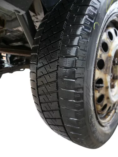 2x VW Sharan 7M Alhambra Winterreifen Reifen Felgen 195/60R R16 99/97T   5-6mm (184959)
