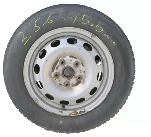 2x VW Sharan 7M Alhambra Winterreifen Reifen Felgen 195/65R R15 95H   5-6mm (184962)